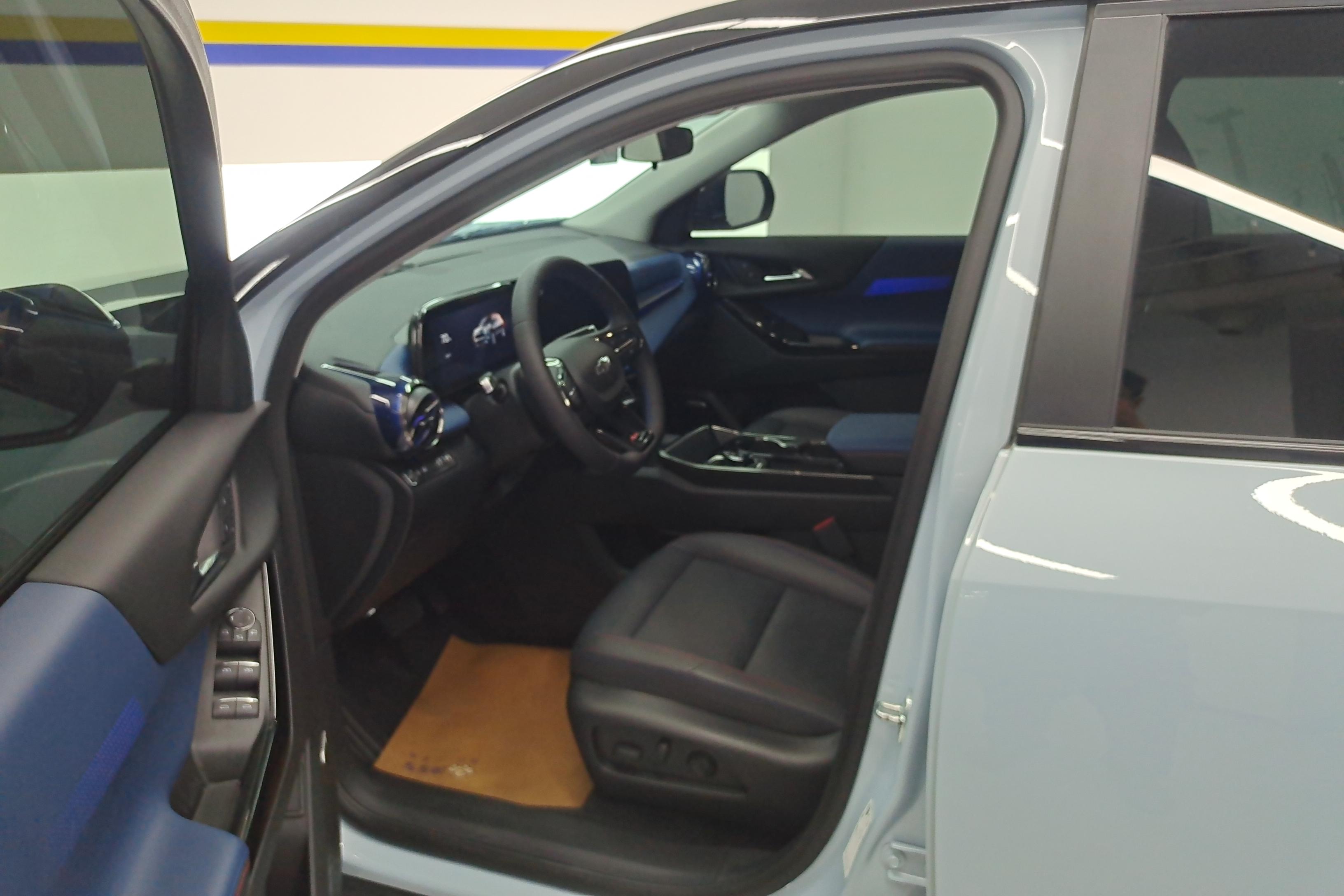 Chevrolet Equinox Plus 2024 #23 Chevrolet Equinox Plus 2024 car image #23