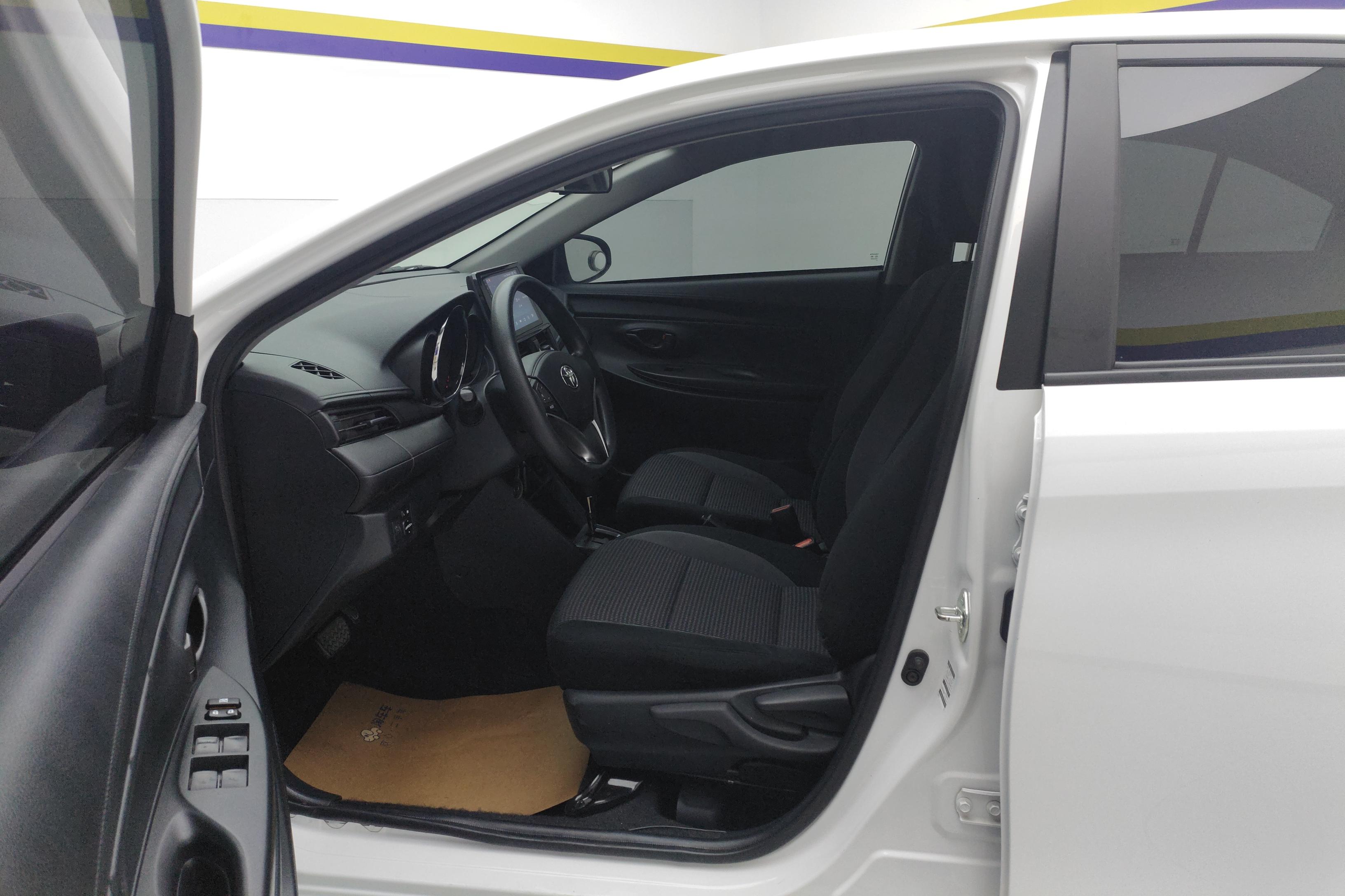 Toyota Vios 2021 immagine di auto #23