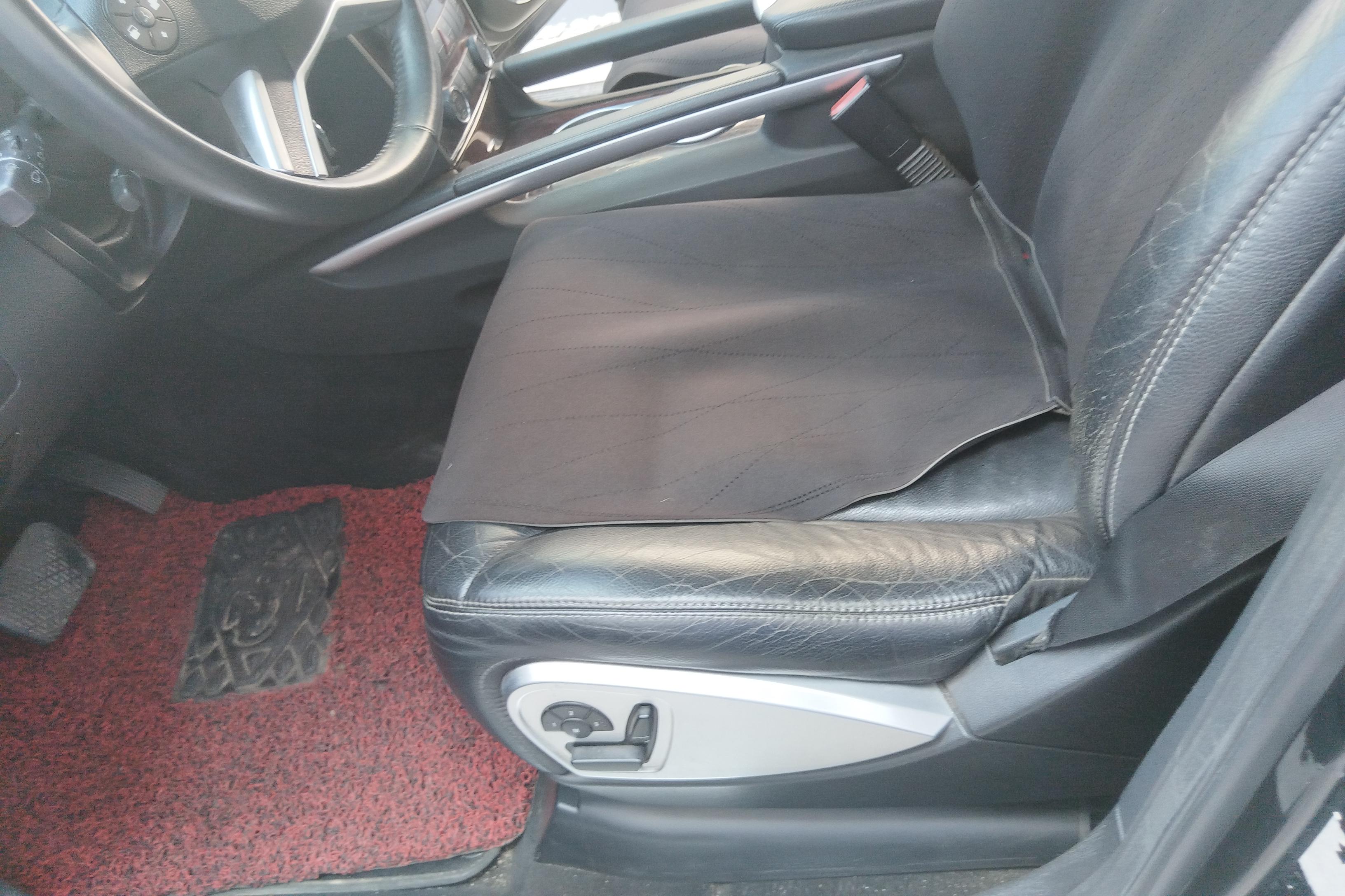 Mercedes-Benz GL Class 2009 #23 Mercedes-Benz GL Class 2009 car image #23