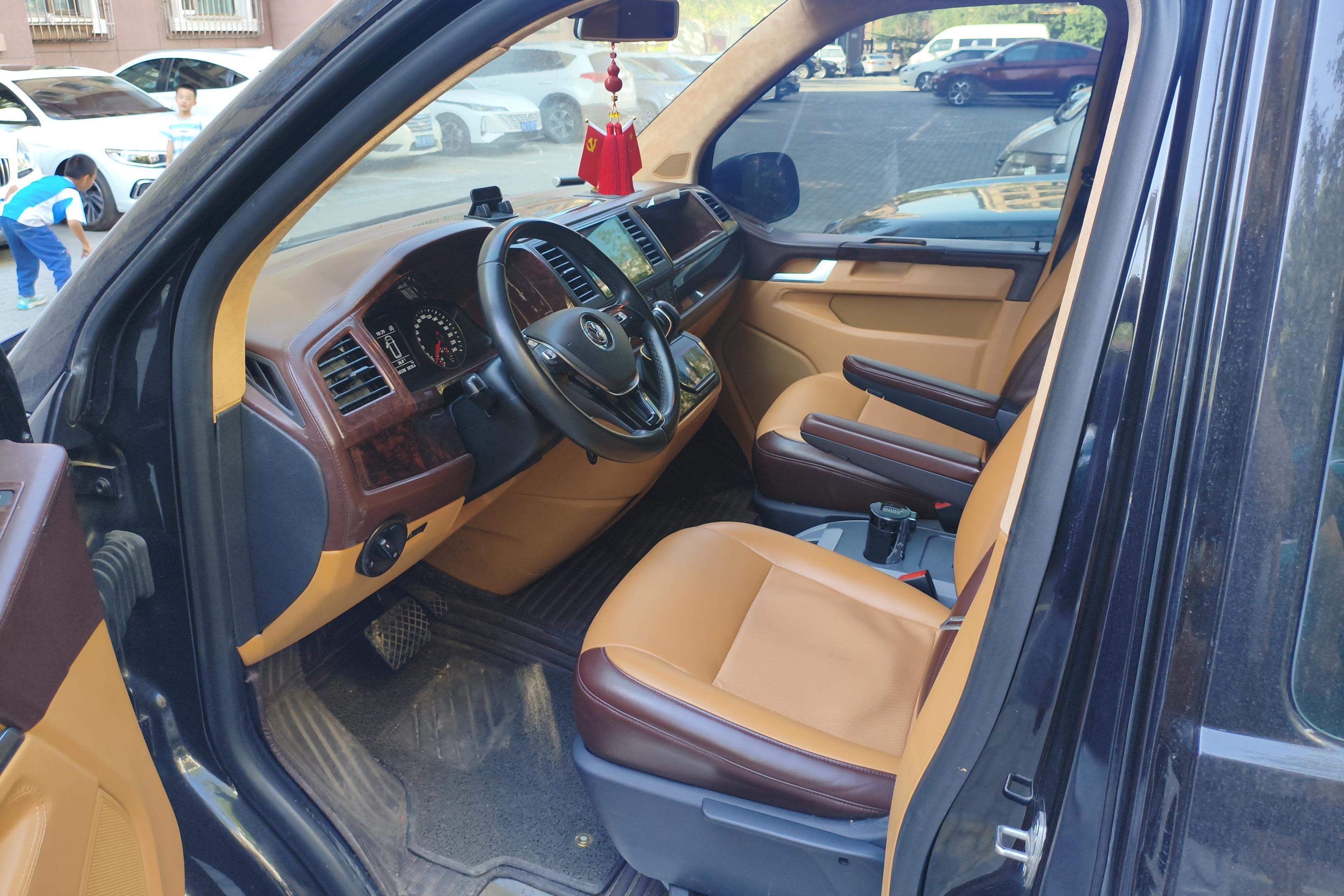 Volkswagen Caravelle 2018 #23 Volkswagen Caravelle 2018 car image #23