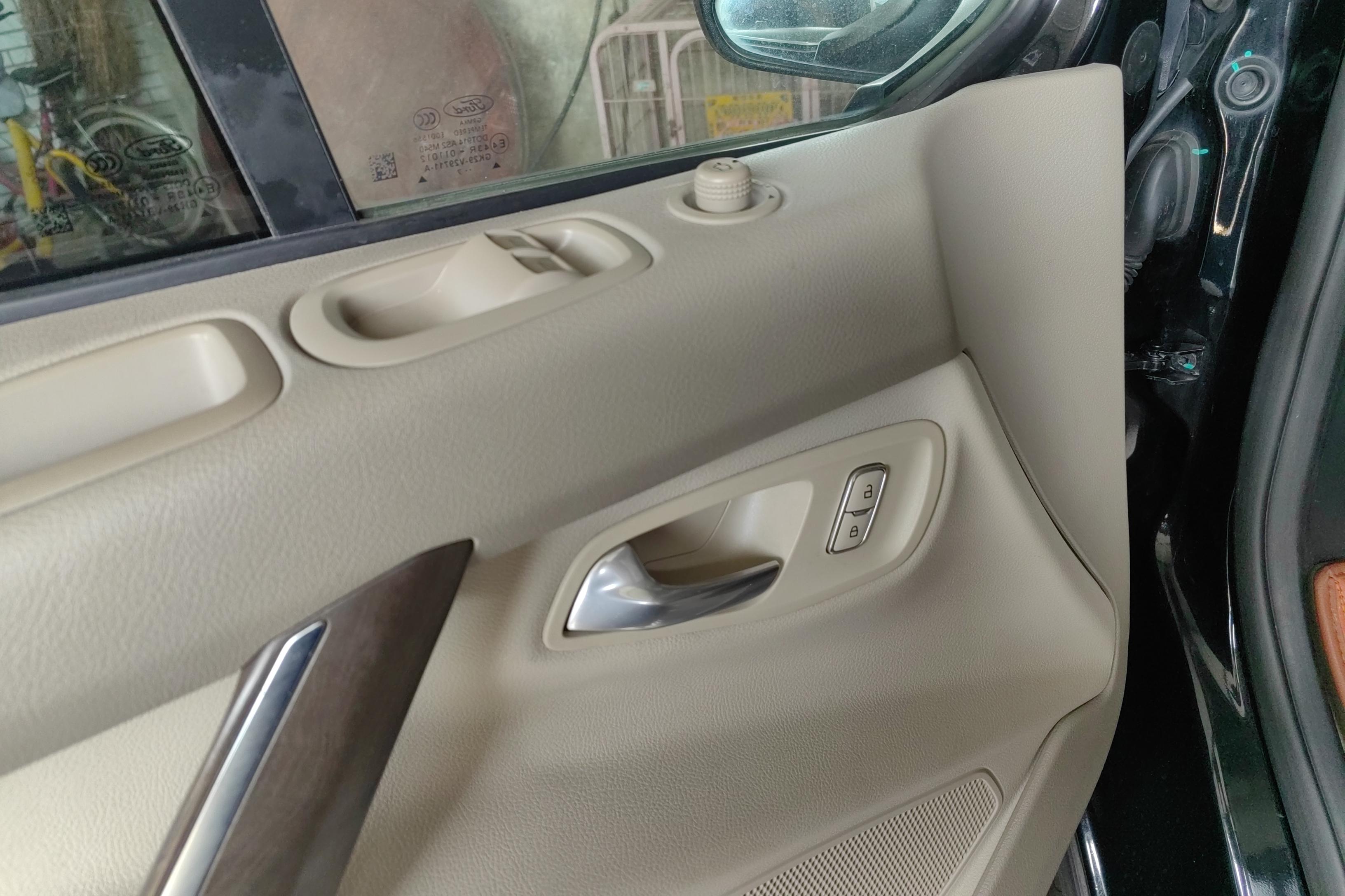 Ford Tourneo 2017 #23 Ford Tourneo 2017 car image #23