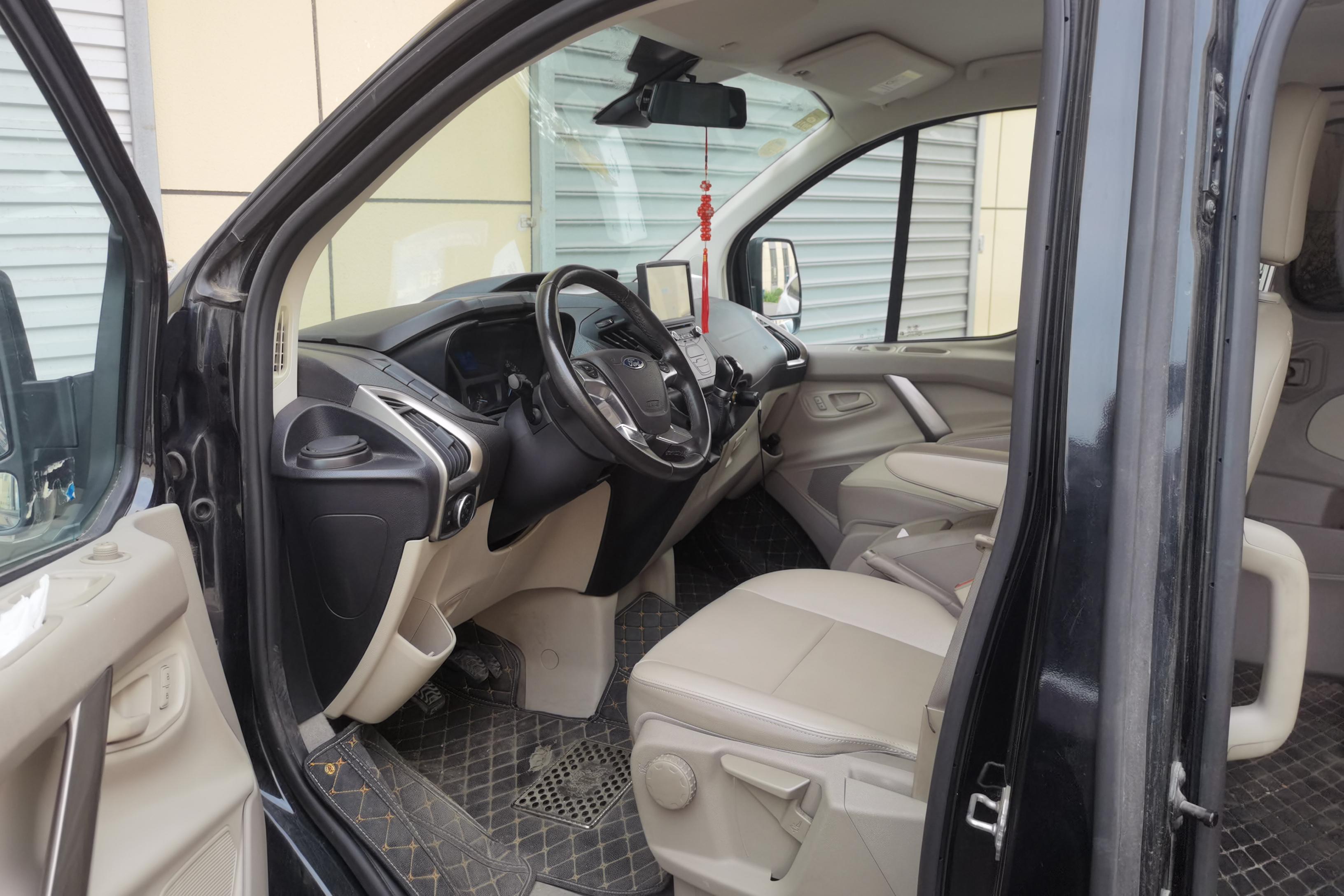 Ford Tourneo 2017 #23 Ford Tourneo 2017 car image #23