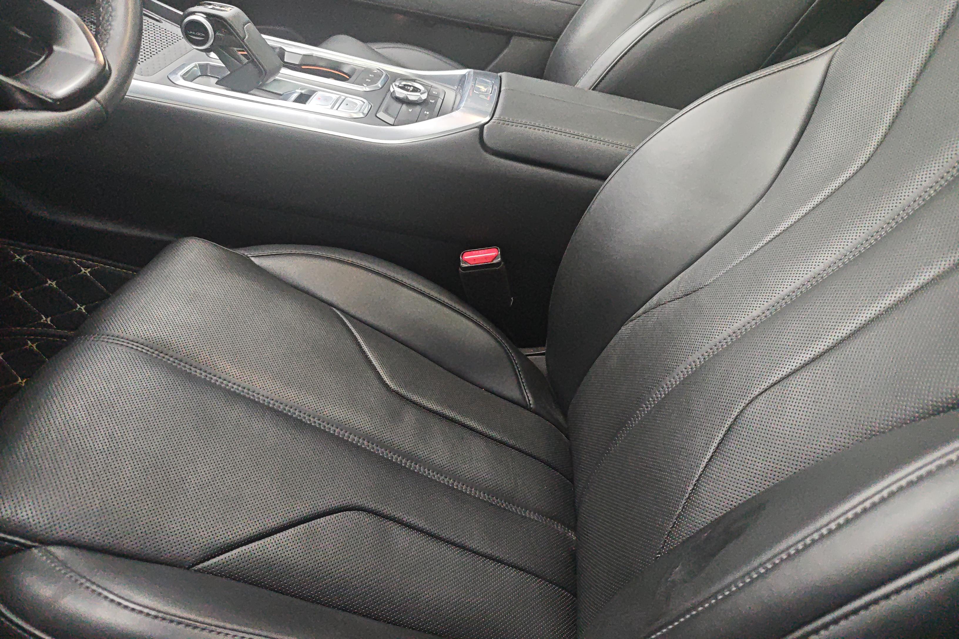 Tank 400 2024 car image #23