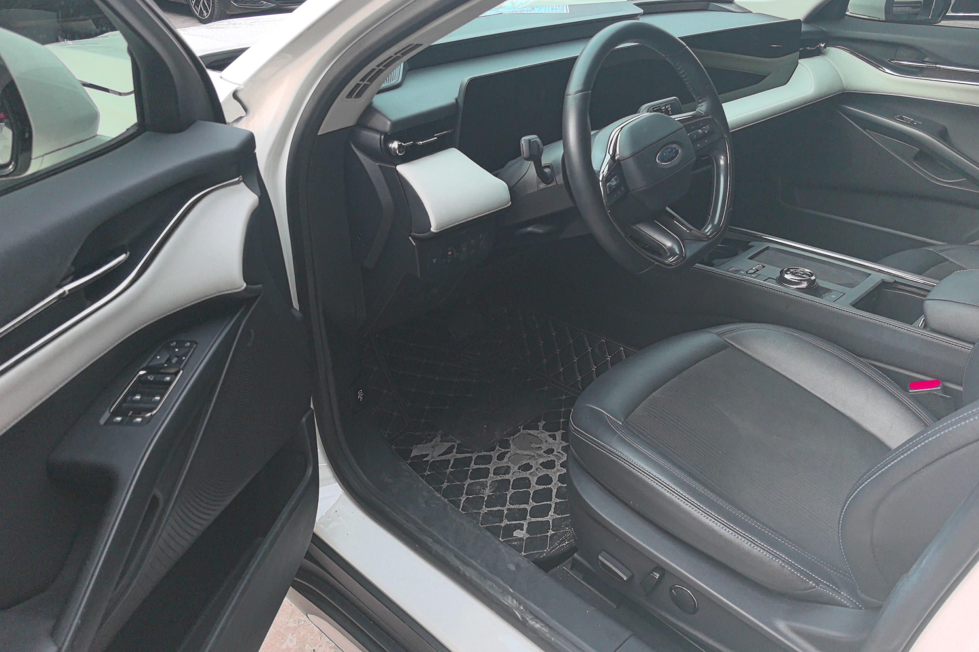 Ford Evos 2021 car image #23