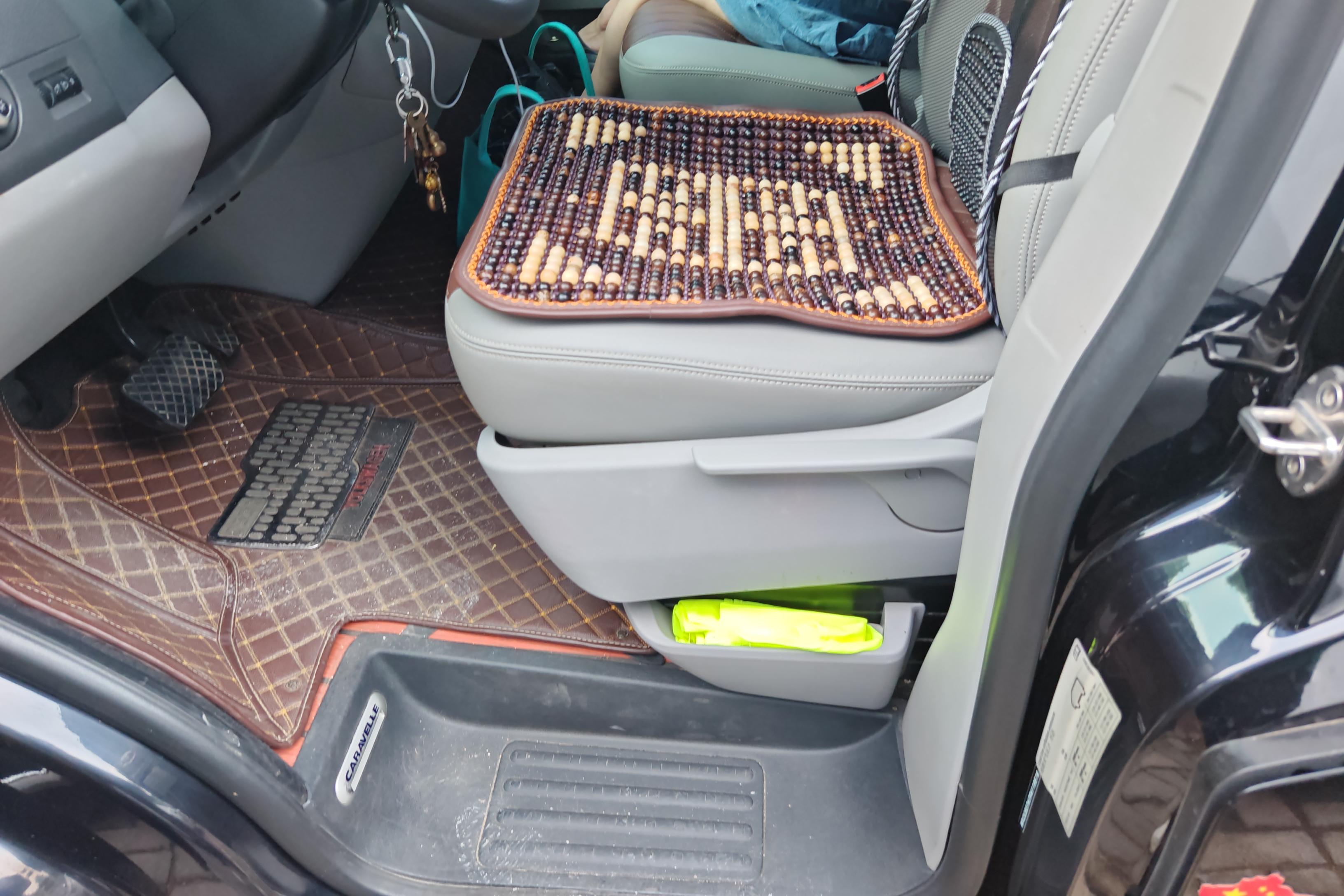 Volkswagen Caravelle 2015 #23 Volkswagen Caravelle 2015 car image #23