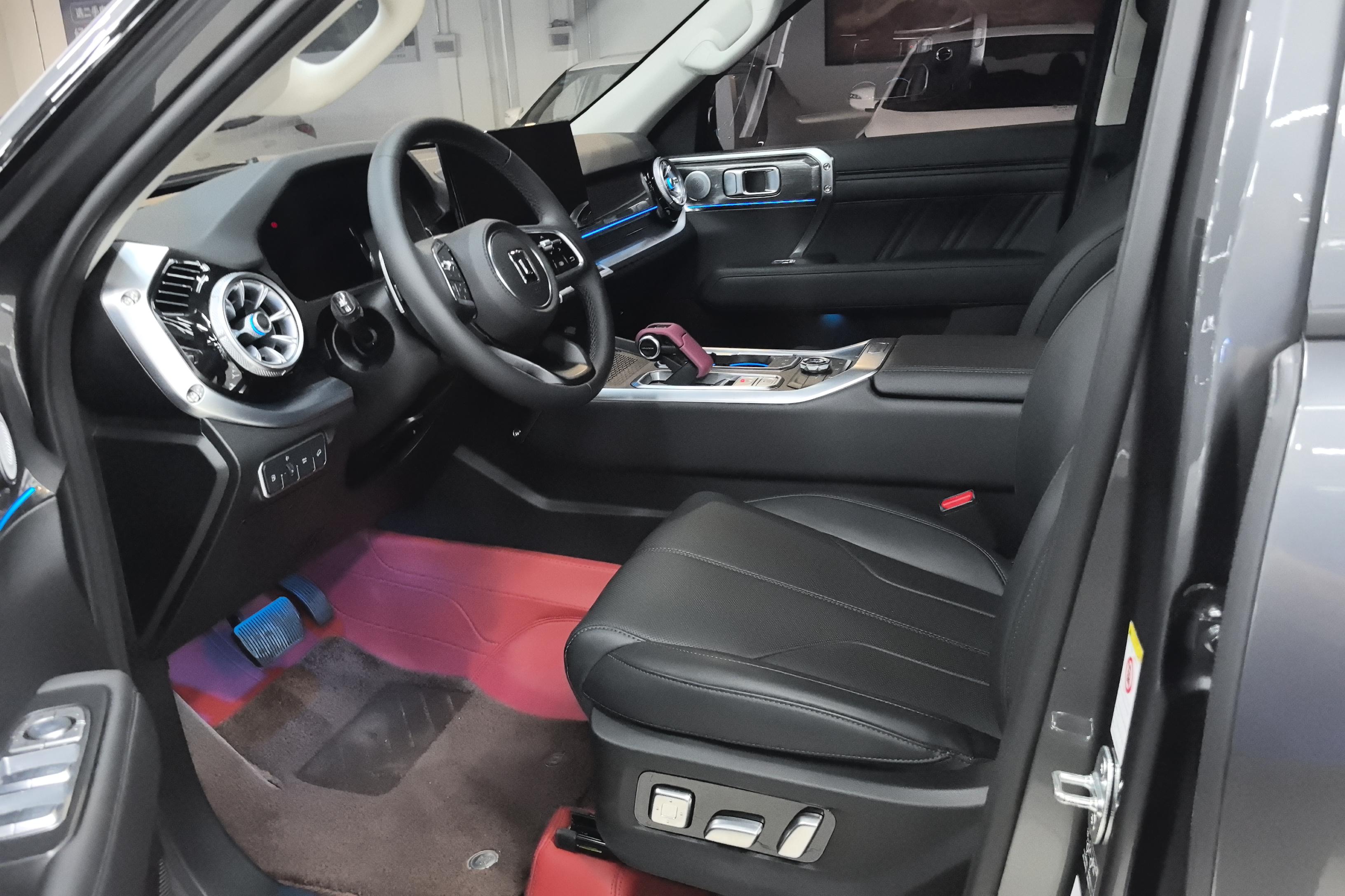 Tank 400 2024 car image #23