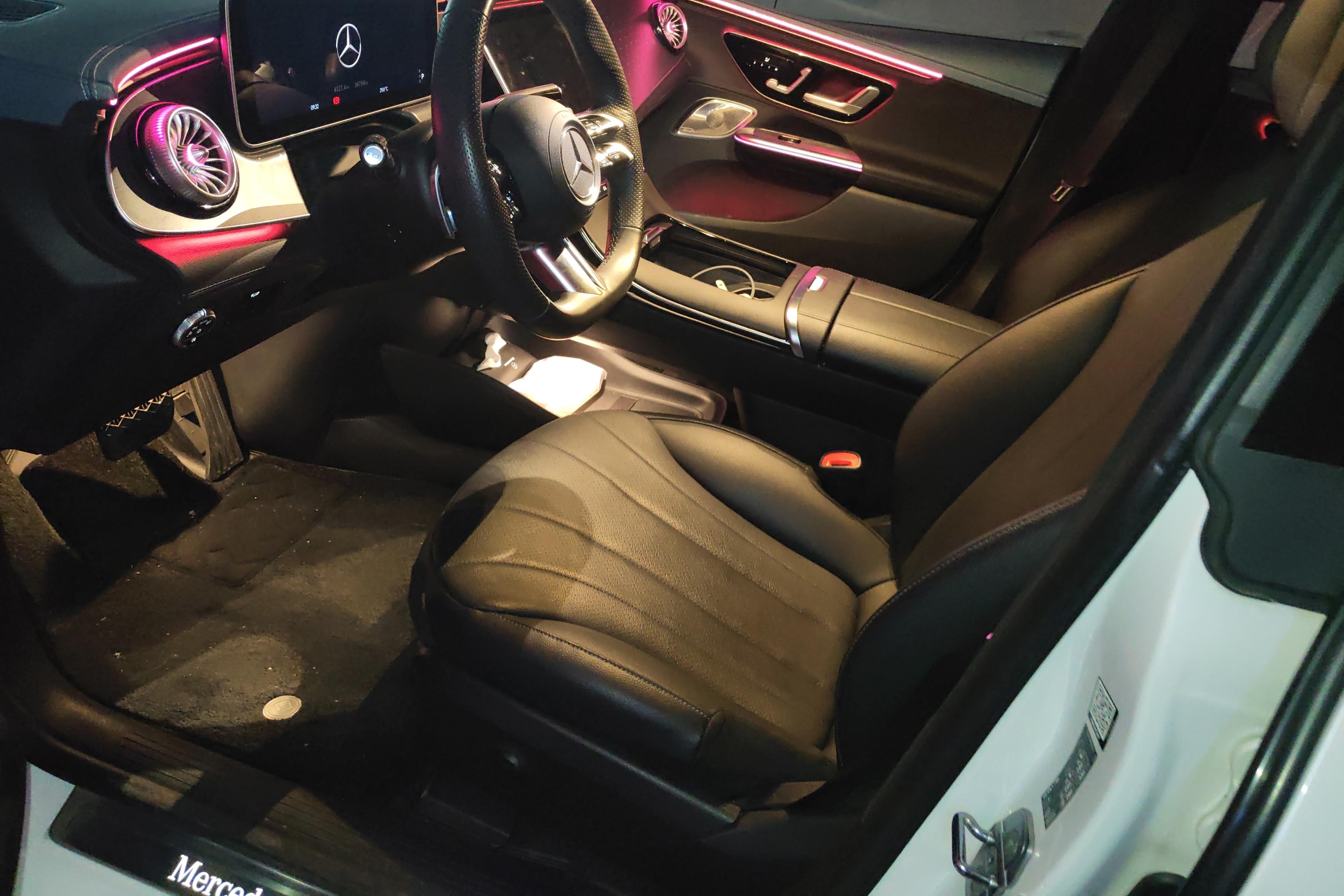 Mercedes-Benz EQE SUV AMG 2022 car image #23