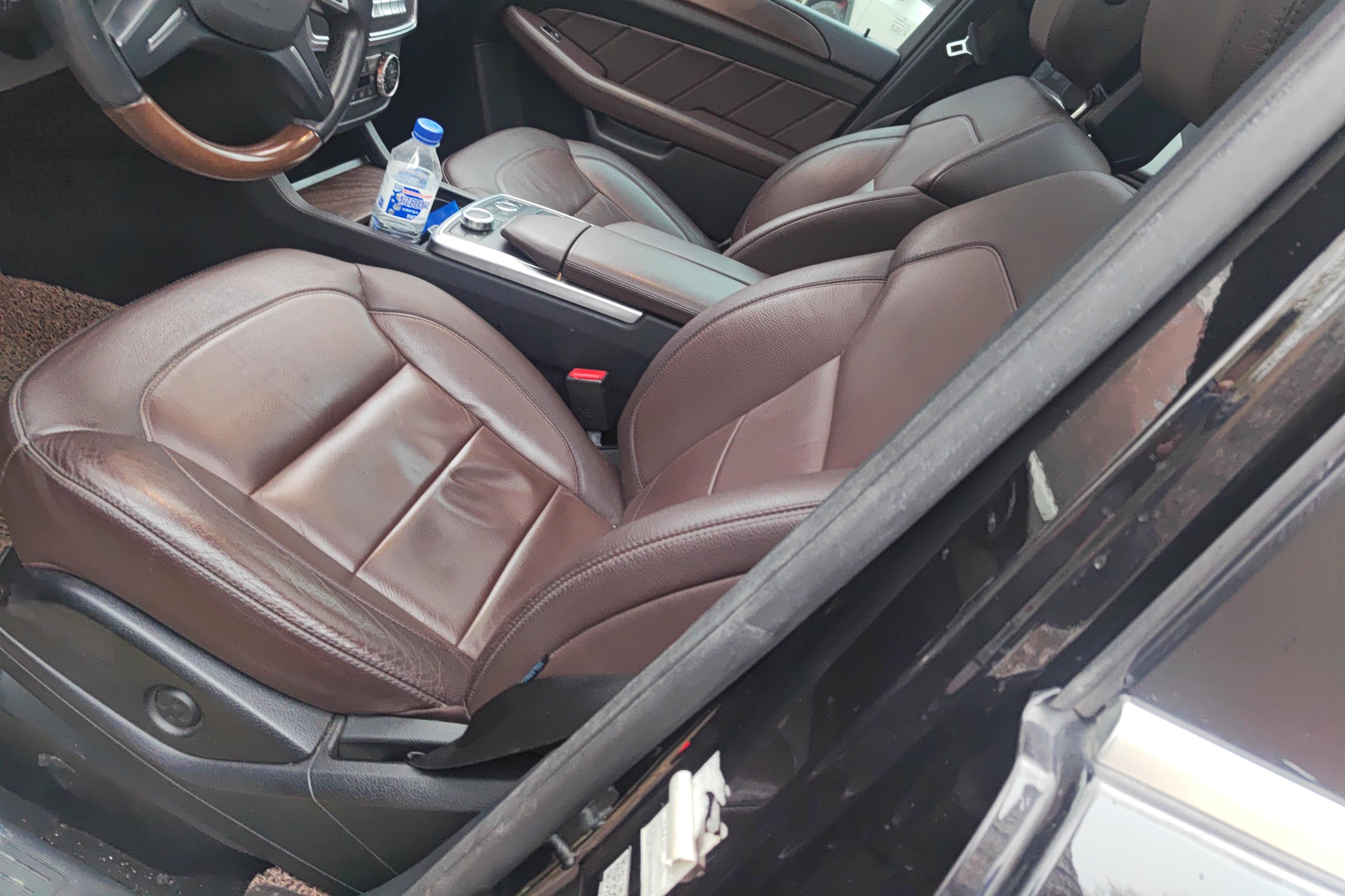 Mercedes-Benz GL Class 2015 immagine di auto #23