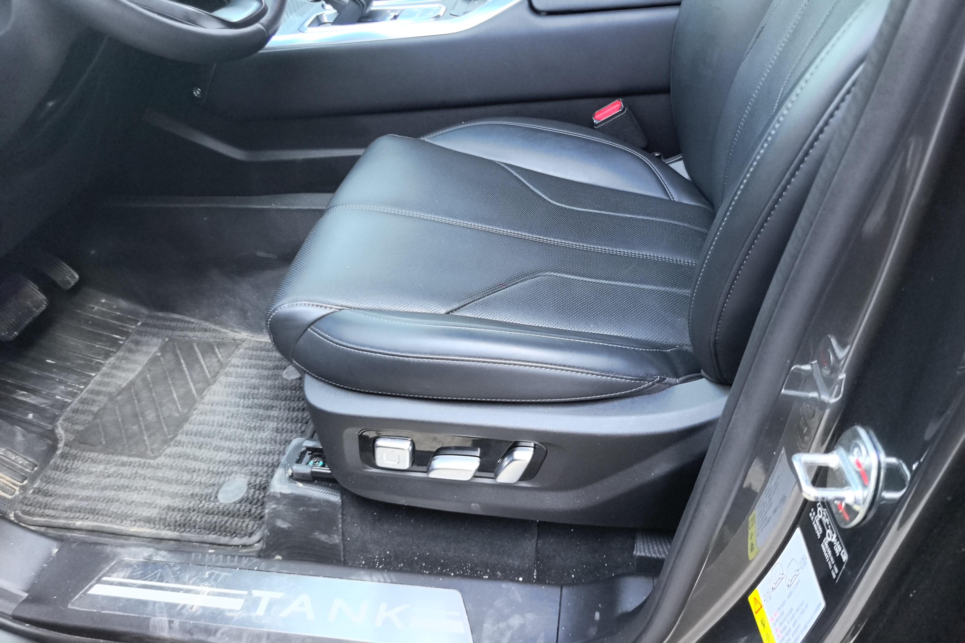 Tank 400 2024 car image #23