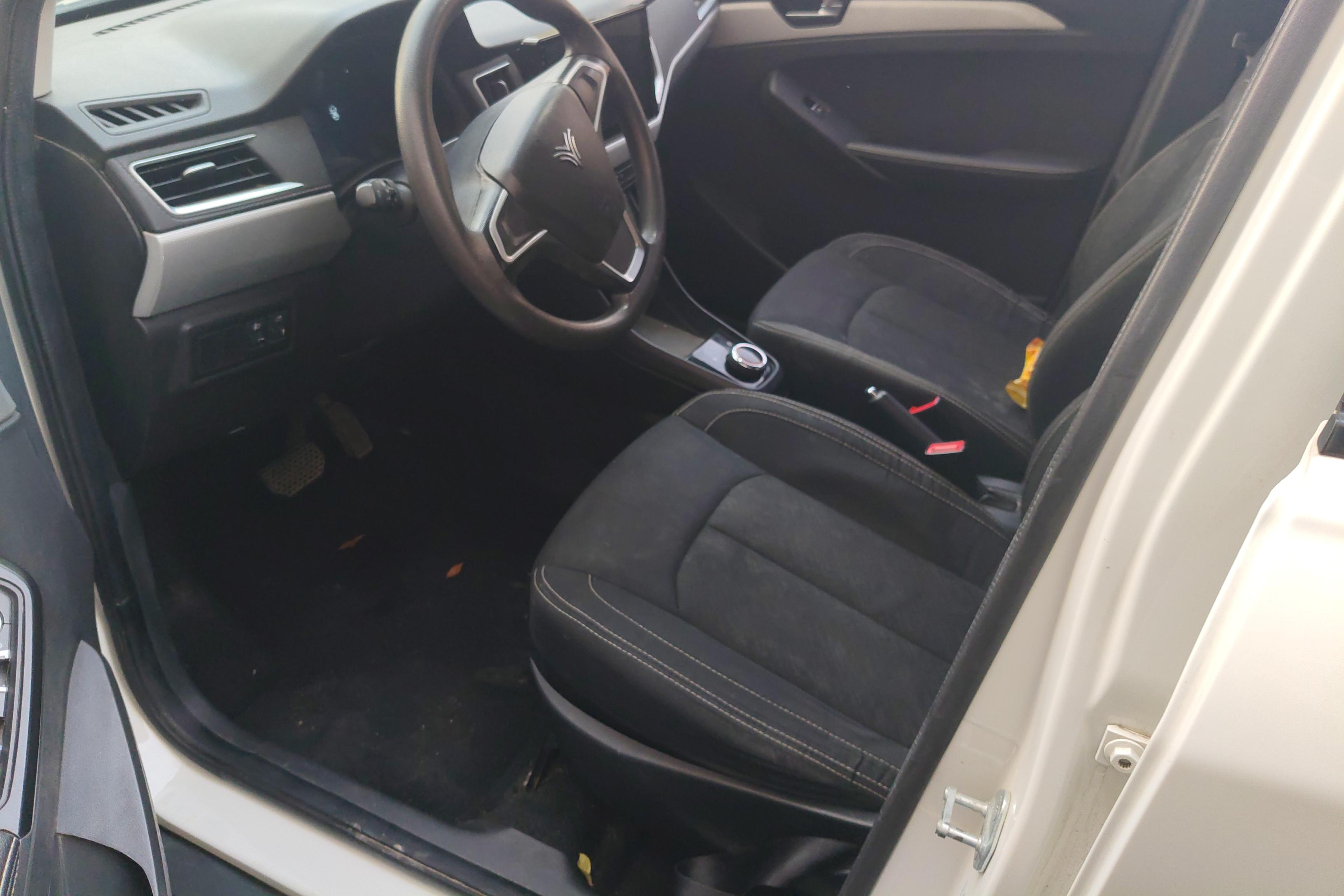 哪吒汽车 哪吒N01 2020 汽车图片 #23