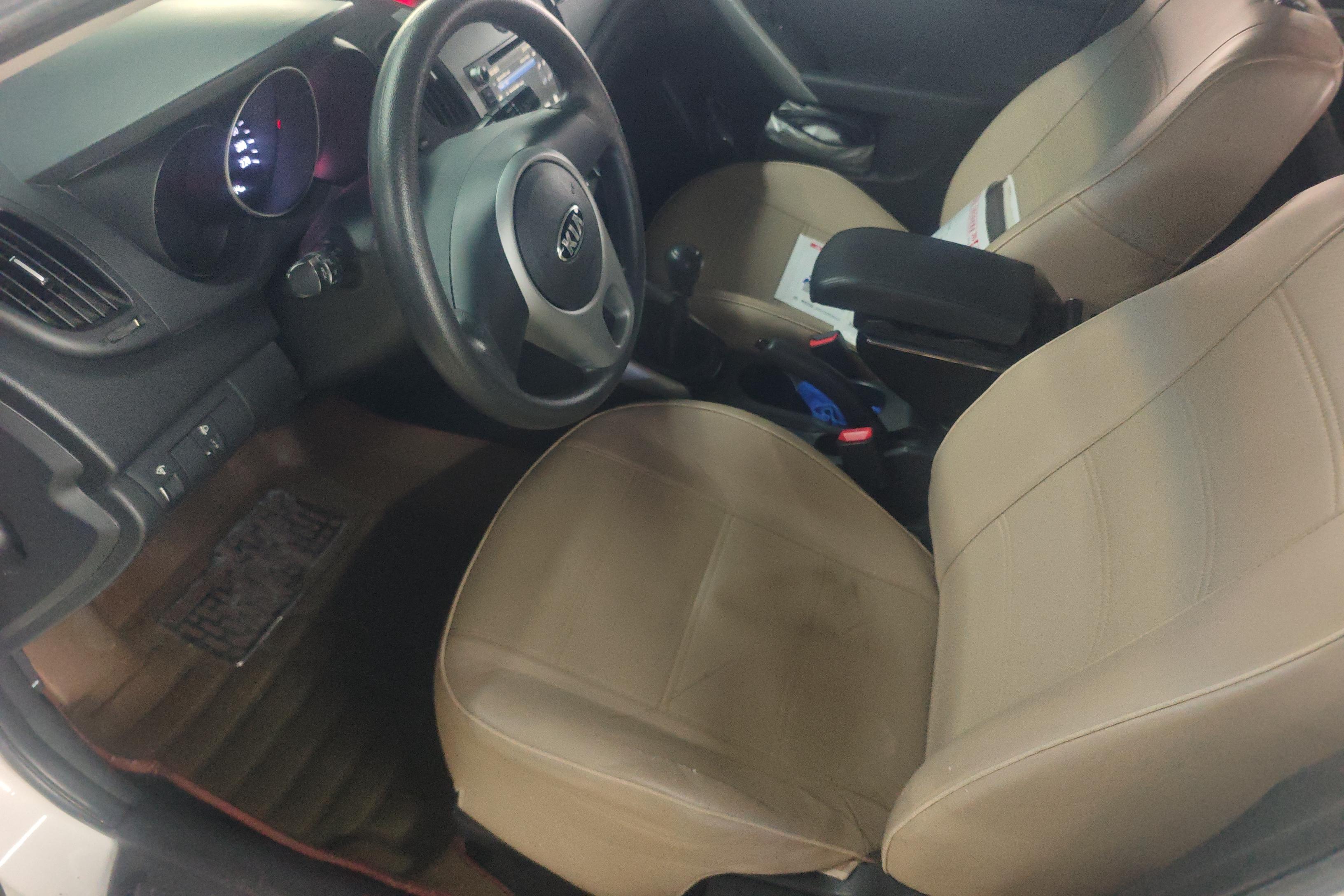 Kia Forte 2015 imagen de coche #23