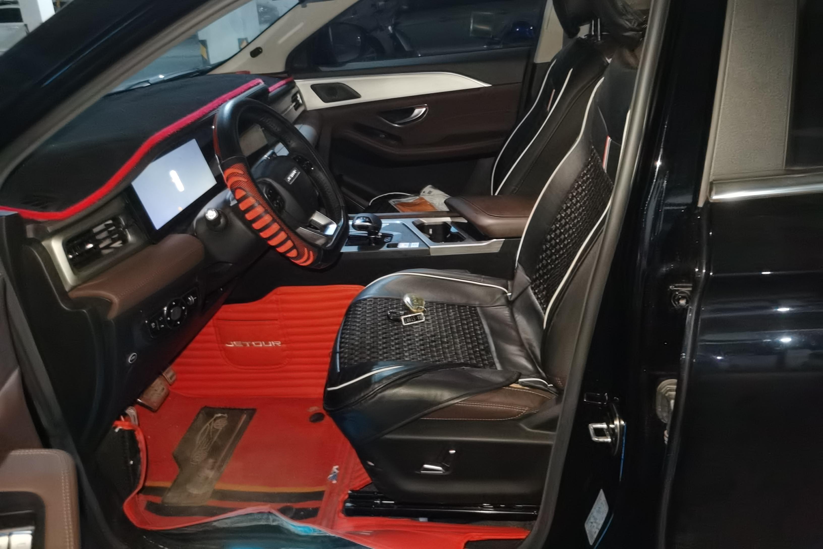 Jetour X90 PRO 2023 immagine di auto #23