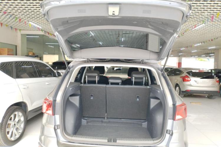 VS5 2021 image de voiture #23