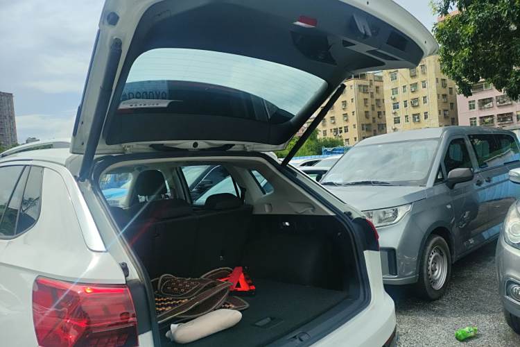 Volkswagen Tayron GTE 2021 car image #23