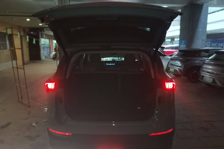 Jetour X70 C-DM 2025 #23 Jetour X70 C-DM 2025 car image #23