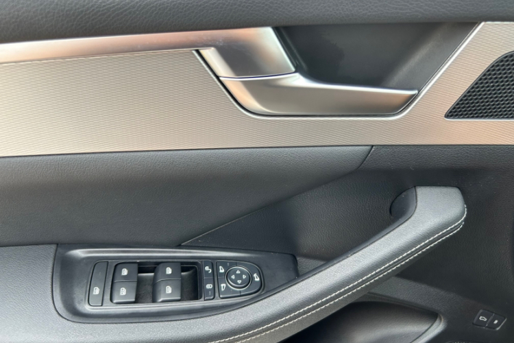 BYD Qin Pro New Energy 2020 car image #23