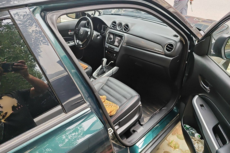 铃木 维特拉 2018 汽车图片 #23