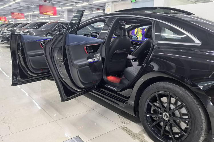 Mercedes-Benz EQE Class 2023 car image #23