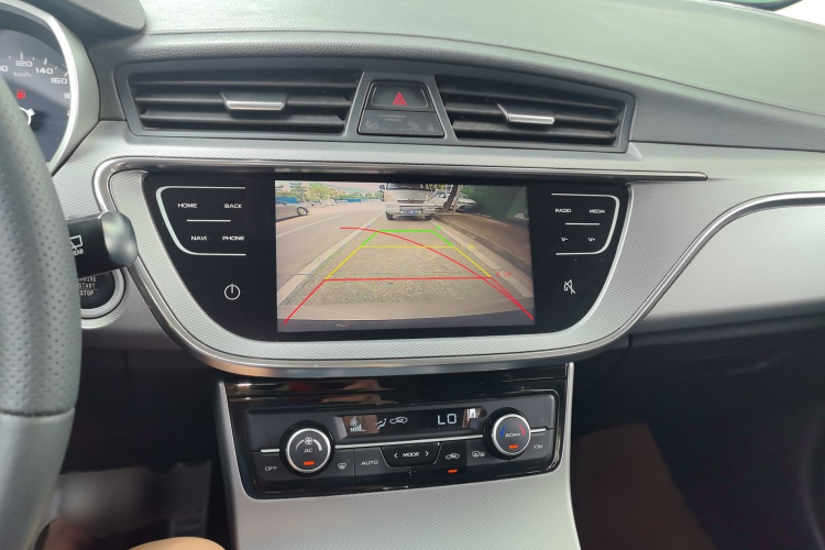 GEELY Emgrand GS 2019 #23 GEELY Emgrand GS 2019 car image #23