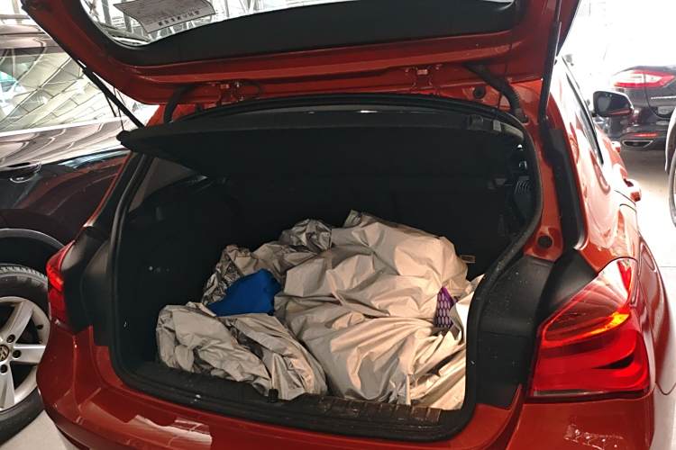 BMW 1 Series (Imported) 2017 #23 BMW 1 Series (Imported) 2017 car image #23