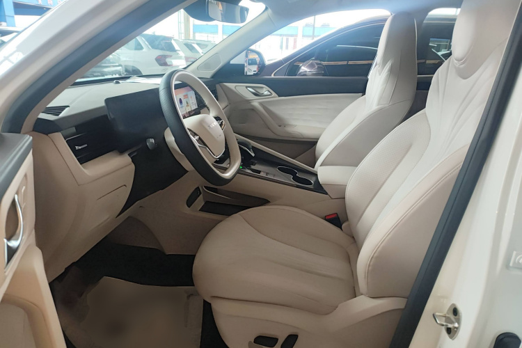 Roewe D5X DMH 2025 car image #23