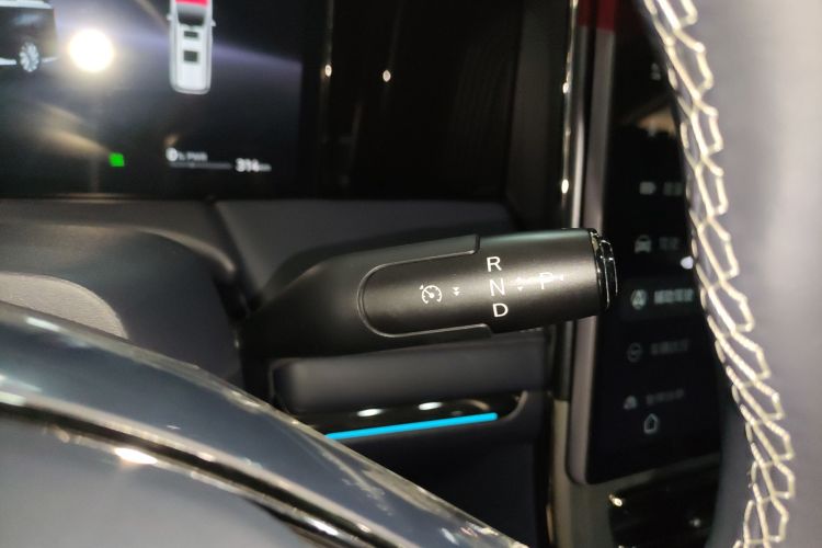 GAC Trumpchi Xiangwang M8 2025 car image #23