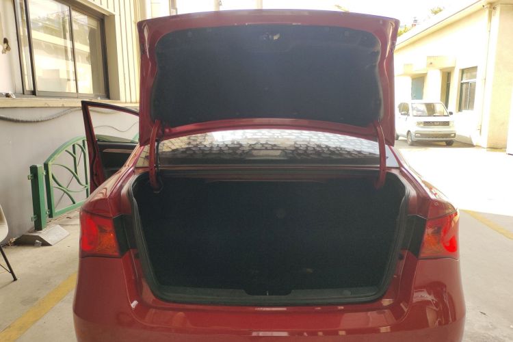 Roewe 350 2017 صورة سيارة #23