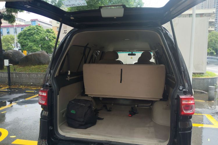 Forthing Lingzhi EV 2020 car image #23