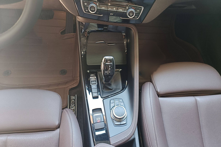 BMW X1 M35Li 2019 car image #23