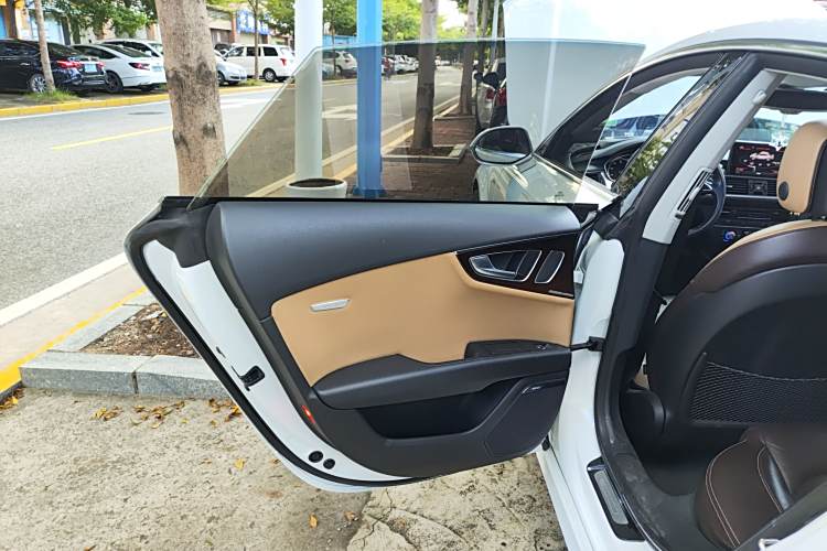 Audi A7 2015 immagine di auto #23