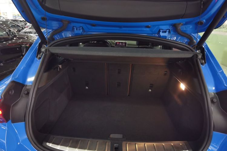 Hyundai Coupe 2020 immagine di auto #23