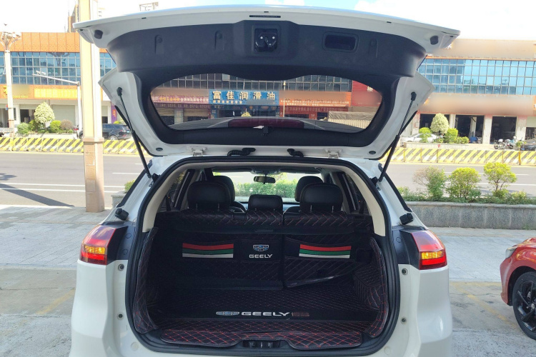 GEELY Boyue 2018 car image #23