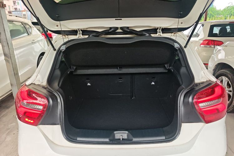 Mercedes-Benz A Class (Imported) 2016 car image #23