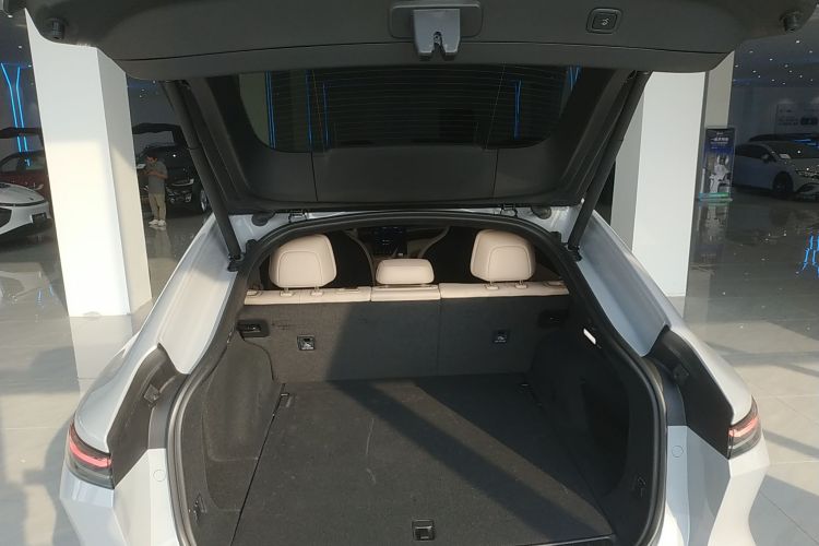 蔚来 蔚来EC7 2024 汽车图片 #23