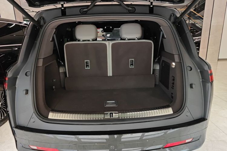 Denza N9 2025 imagem de carro #23