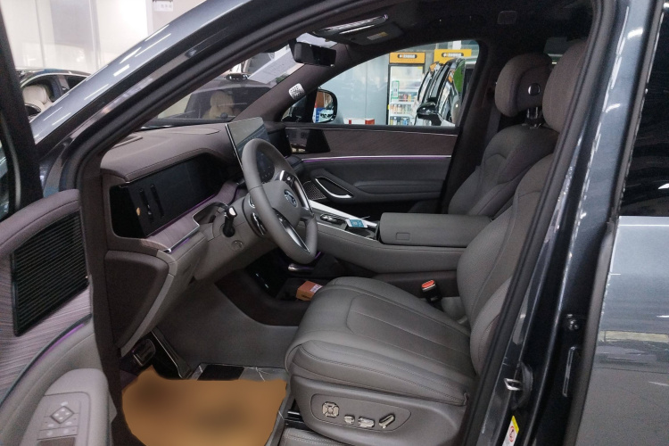 Denza N9 2025 immagine di auto #23