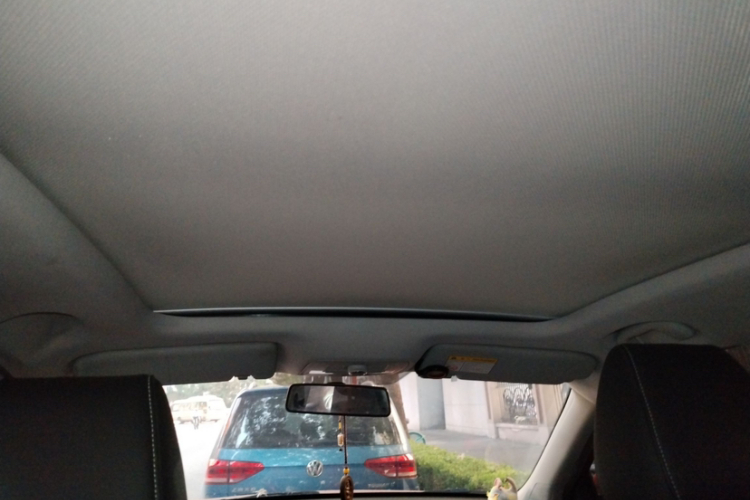 MG EZS Electric 2019 car image #23