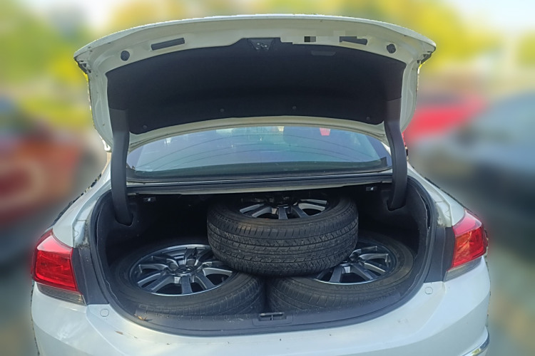 Honda Spirior 2016 car image #23