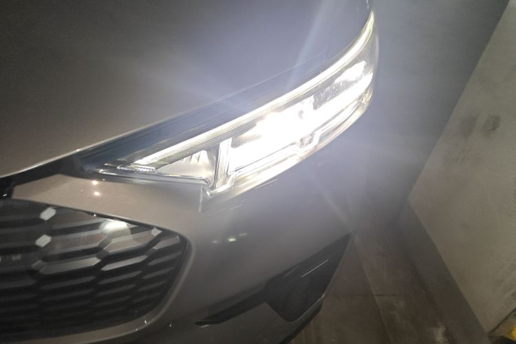 Ford Mustang Mach-E 2022 #23 Ford Mustang Mach-E 2022 car image #23