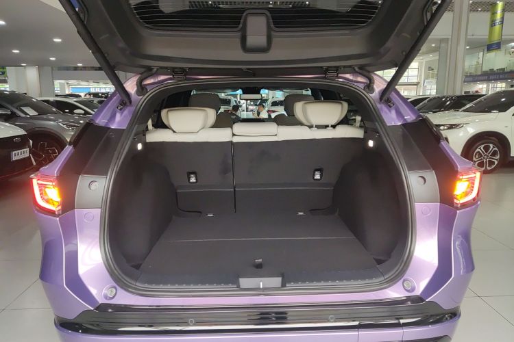 Honda P7 2025 car image #23