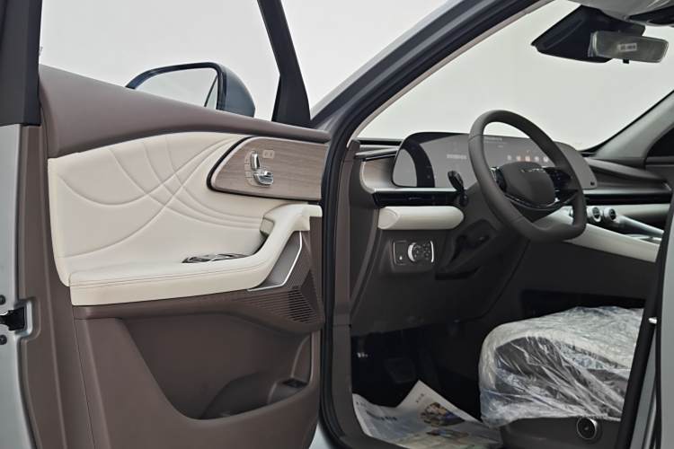 Exceed Yaoguang C-DM 2025 car image #23