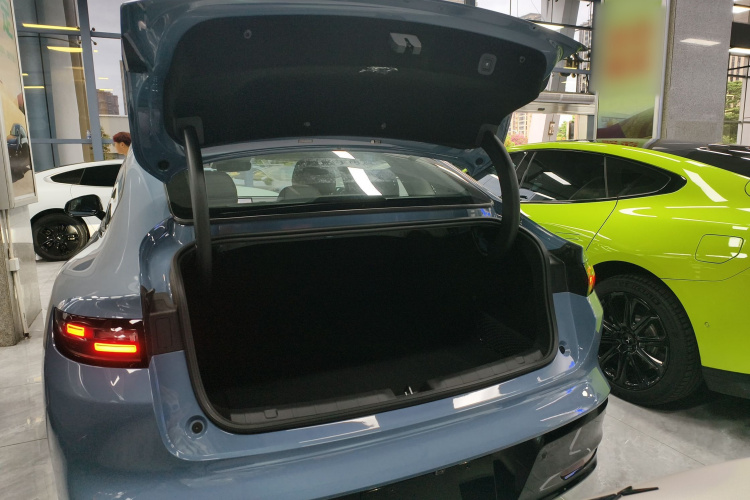 零跑汽车 零跑B01 2025 汽车图片 #23