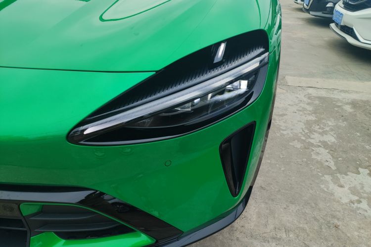 MI YU7 2025 car image #23