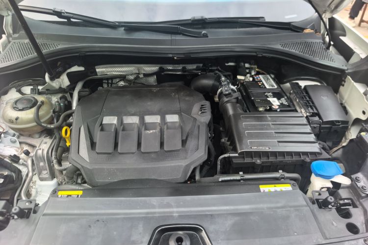 Volkswagen Tayron X 2022 car image #23