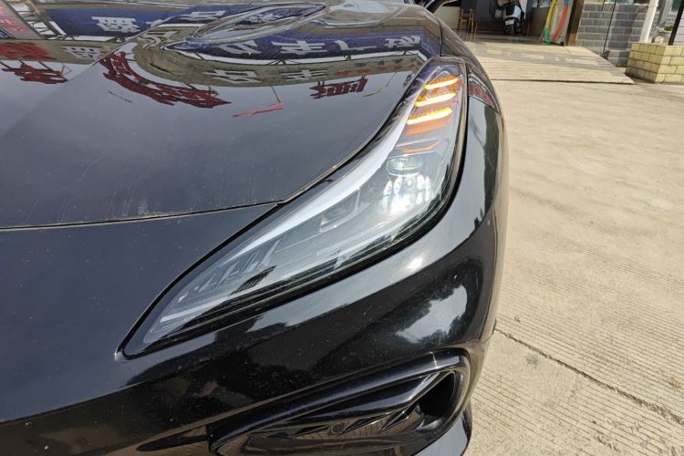 哪吒汽车 哪吒GT 2023 汽车图片 #23