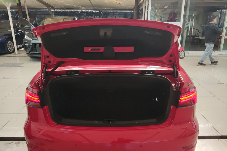 Audi A3 (Imported) 2019 car image #23