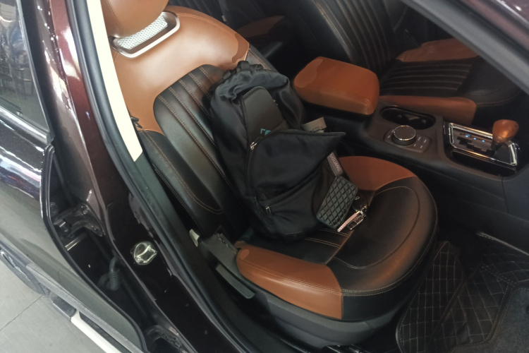 Soueast DX7 2016 #23 Soueast DX7 2016 car image #23