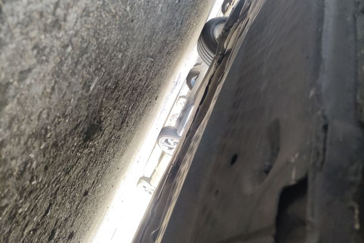 Skoda Yeti (Imported) 2014 car image #23