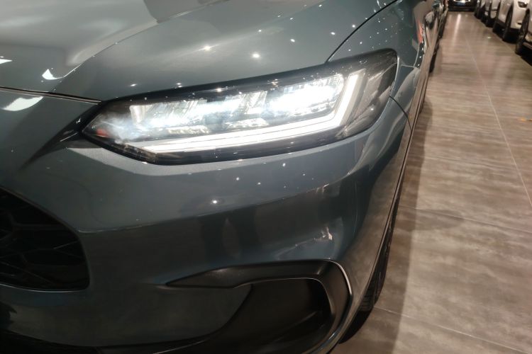 Honda ZR-V 2024 #23 Honda ZR-V 2024 car image #23