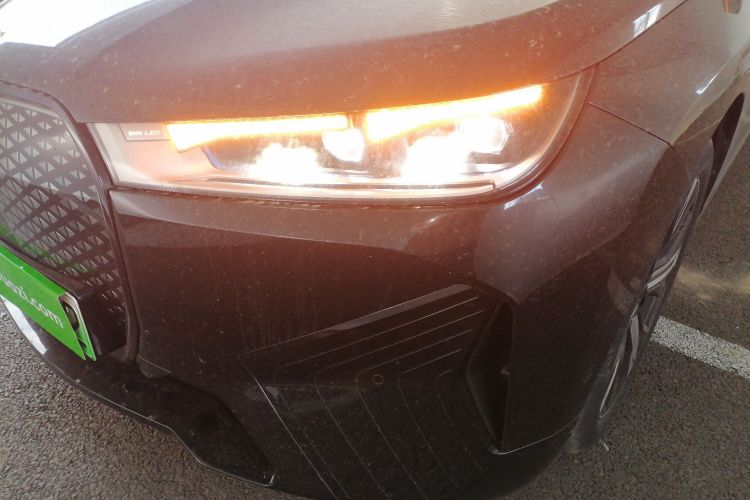 BMW iX 2022 #23 BMW iX 2022 car image #23